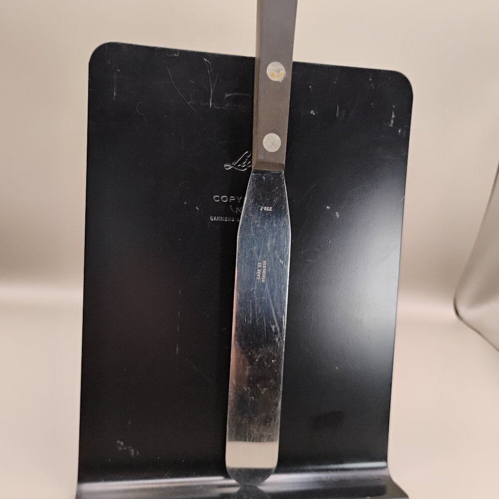 Case brand long frosting spreading spatula No 233-7 stainless steel blade 1970s